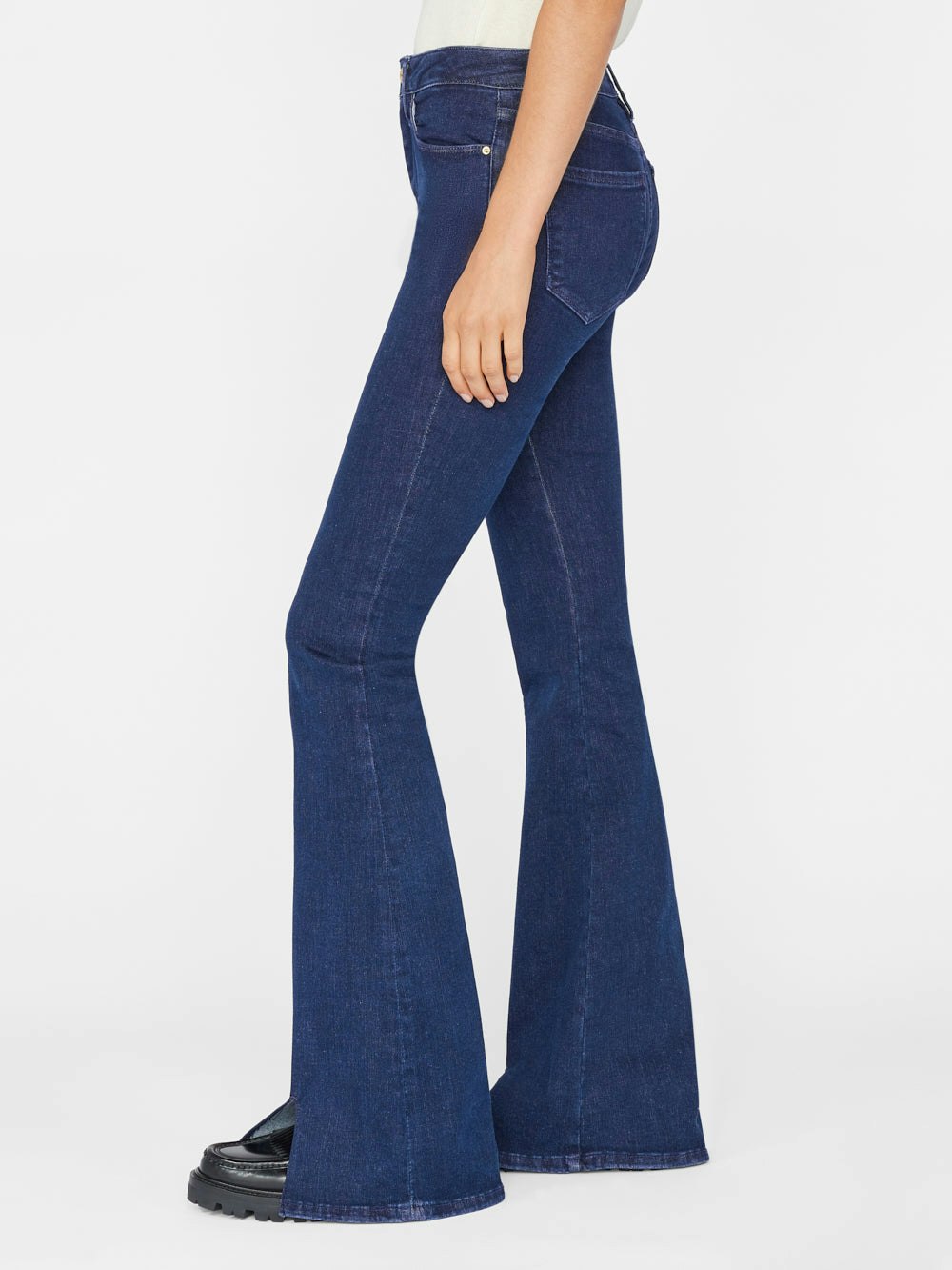 jeans side view alt:fit1